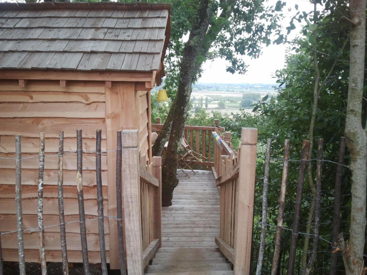 Nuits Perchees A Laroque Bed & Breakfast Saint-Antoine-de-Breuilh Luaran gambar