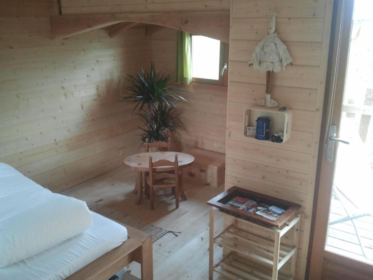 Nuits Perchees A Laroque Bed & Breakfast Saint-Antoine-de-Breuilh Luaran gambar