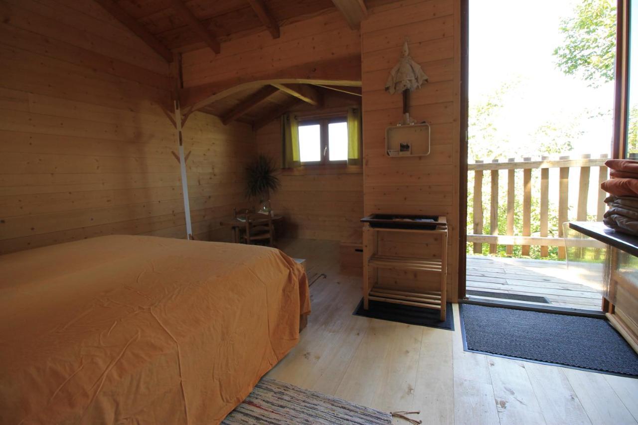 Nuits Perchees A Laroque Bed & Breakfast Saint-Antoine-de-Breuilh Luaran gambar